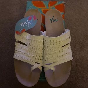 Yuu Judy Sandals